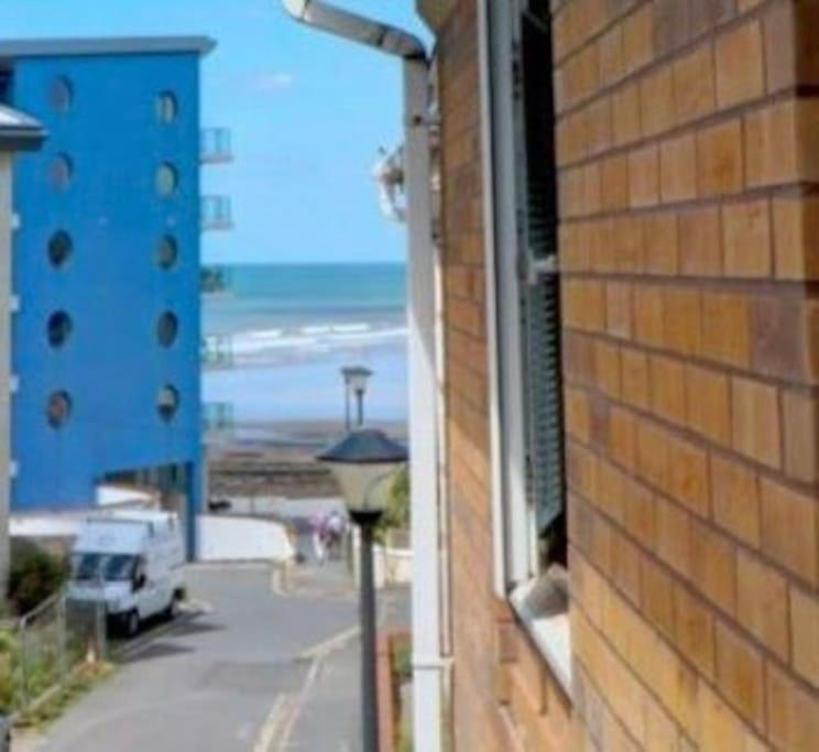 Seaside Modern Apartment Westward Ho!  Extérieur photo